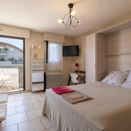 Appartement Proche Lac Et Commerces Annecy Exteriör bild