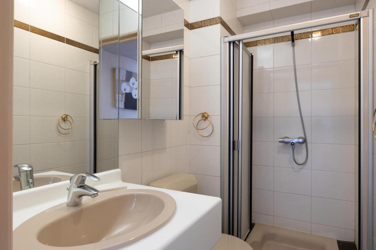 Appartement Proche Lac Et Commerces Annecy Exteriör bild